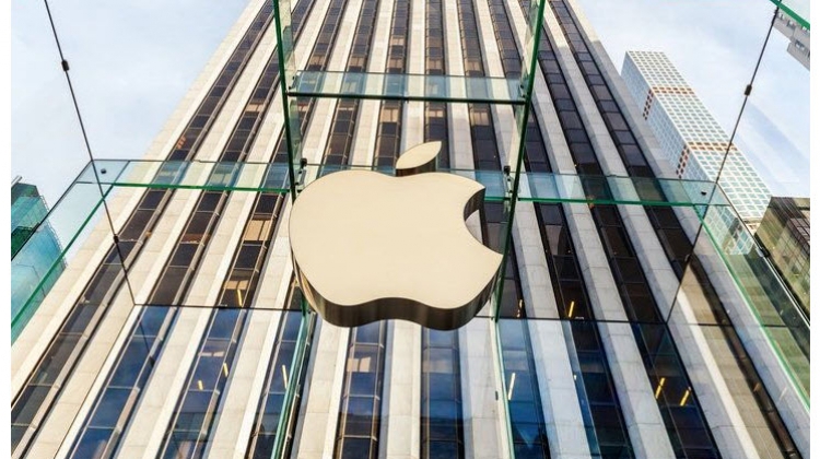 รัฐบาลกลางสหรัฐฯ  มีคำตัดสินให้บริษัท(Apple) และ (Broadcom) จ่ายเงิน 1,000 ล้านดอลลาร์  แคลเทค ฐานละเมิดลิขสิทธิ์